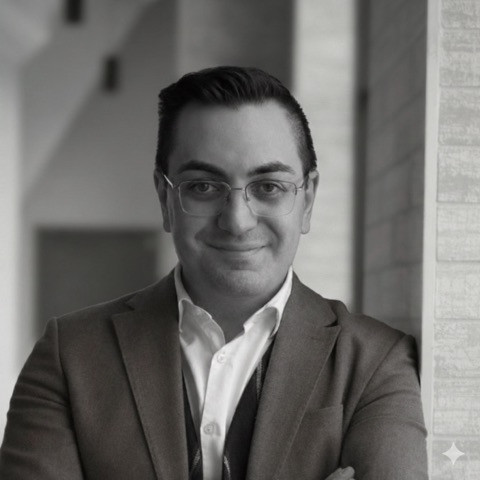 Daniel Aydin